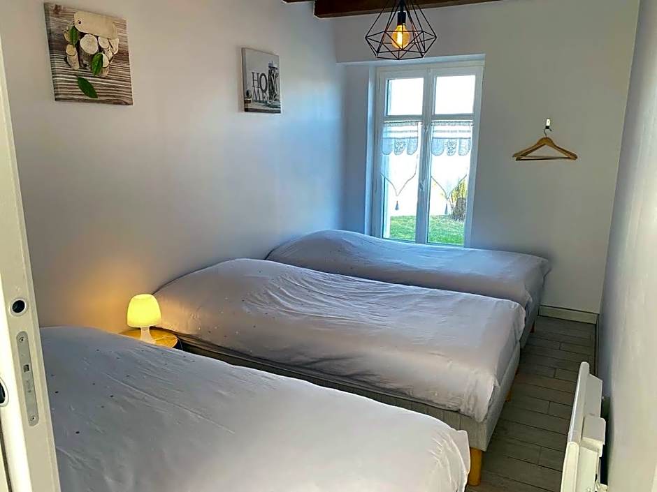 Les Mariniers Chambres d'Hôtes à la campagne avec aire de jeux - Spa nordique en option