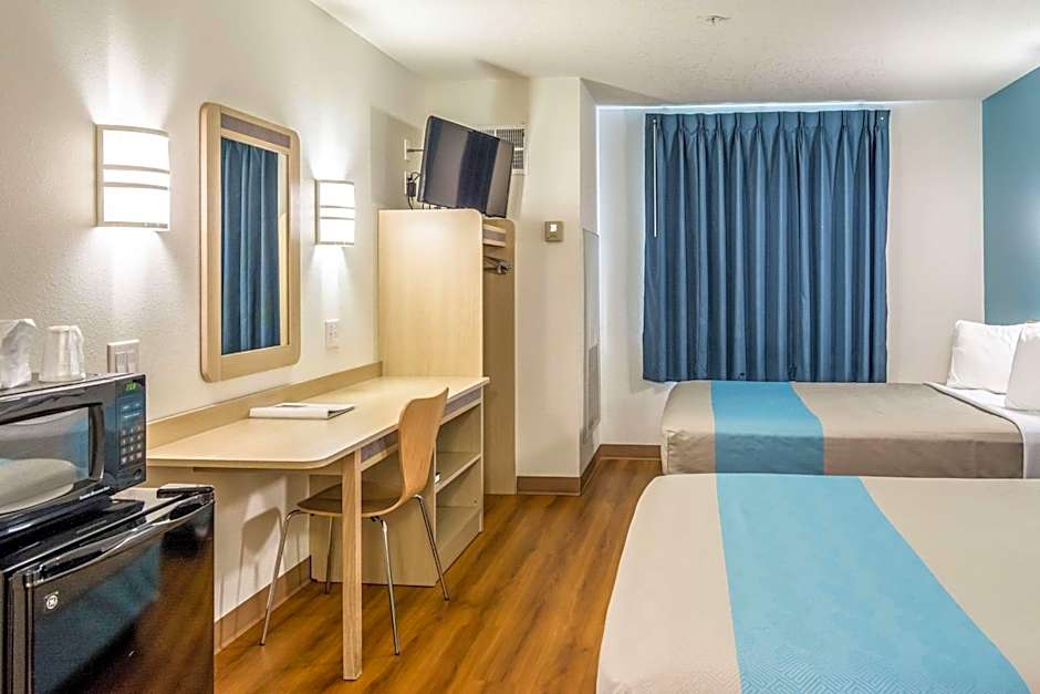 Motel 6-Lincoln City, OR