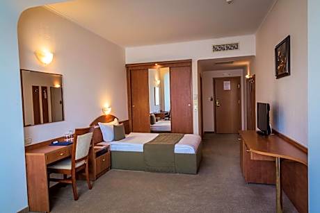 Single Room with Shower