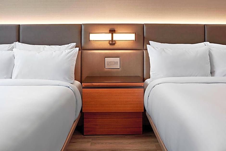 AC Hotel by Marriott San Jose Sunnyvale Cupertino