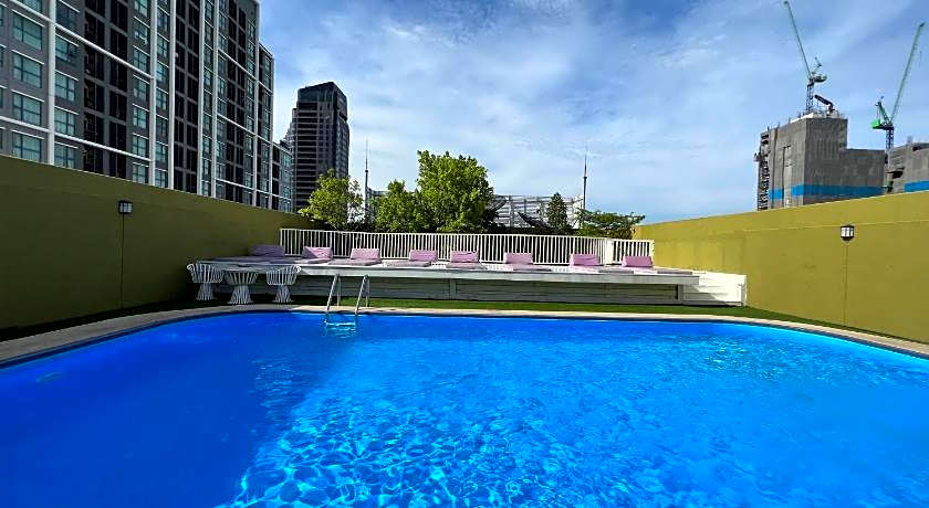 The Victory Executive Residences Bangkok