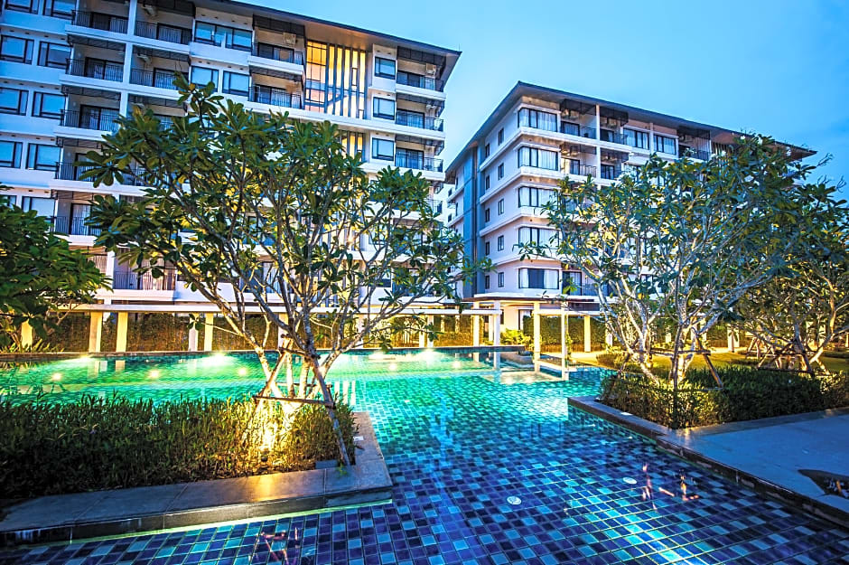 Burgundy Residence 304