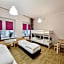 Hostel Helvetia - Private Rooms in City Center
