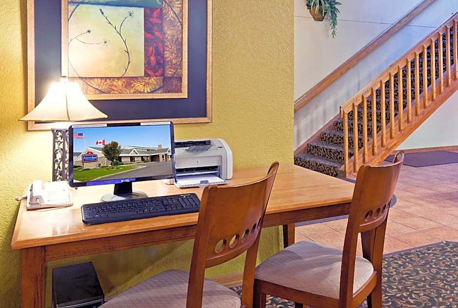 AmericInn by Wyndham Fargo West Acres