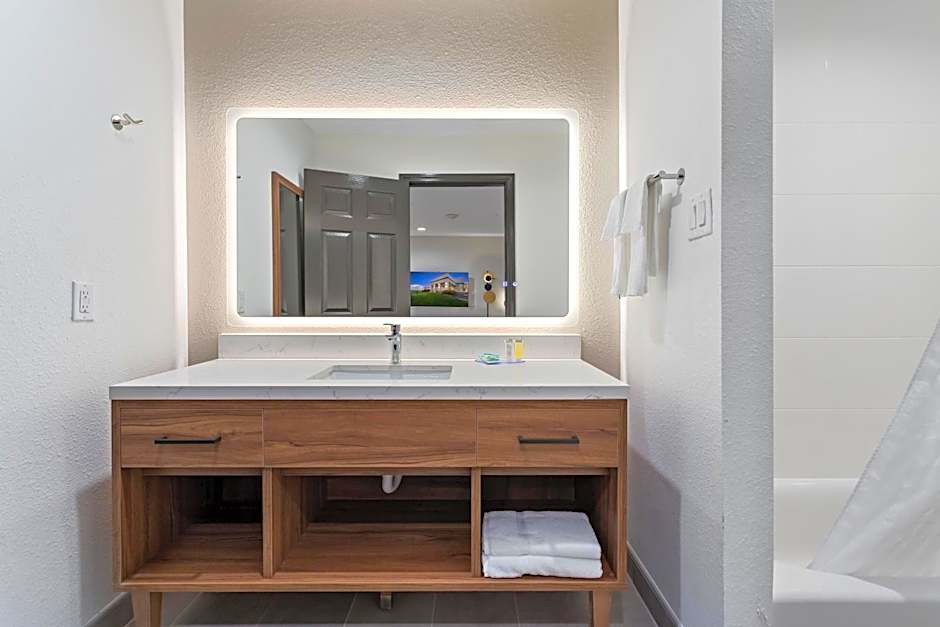 Baymont by Wyndham Beaumont