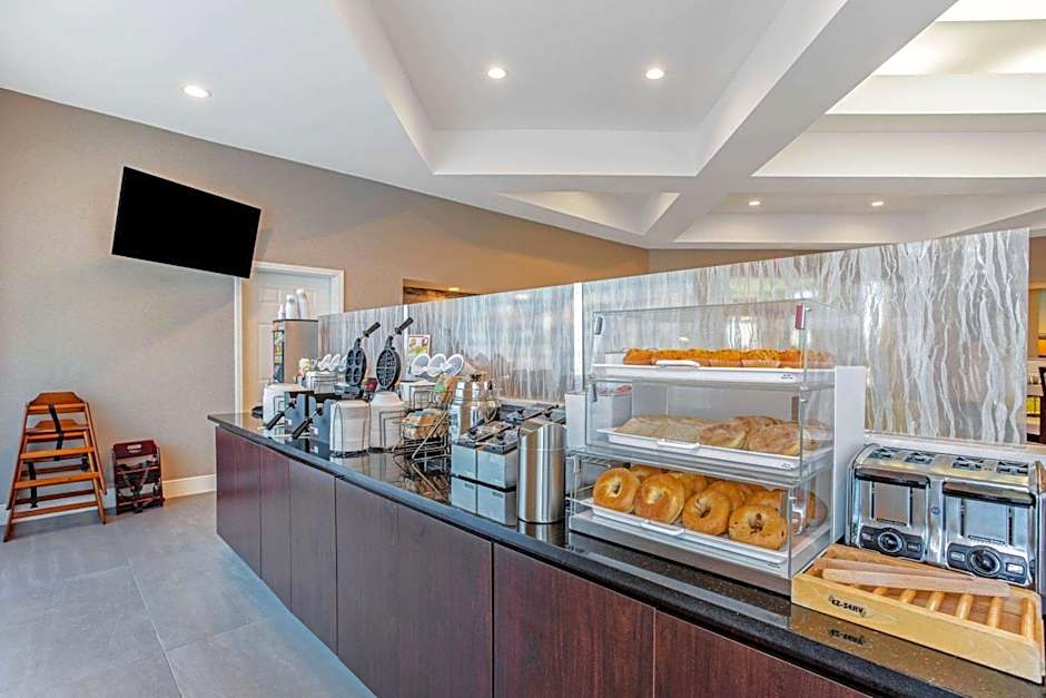 La Quinta Inn & Suites by Wyndham Panama City