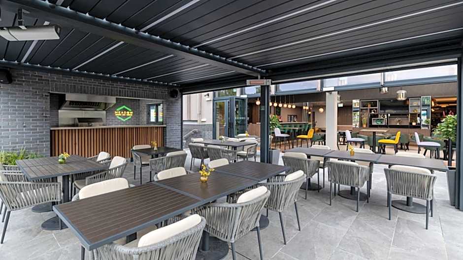 Holiday Inn London Gatwick - Worth By IHG