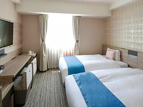 Standard Twin Room - Non-Smoking
