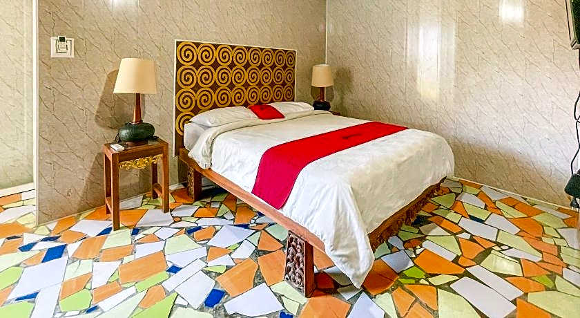 RedDoorz at Villa Krisna Balangan Beach – Kuta , Bali, CO