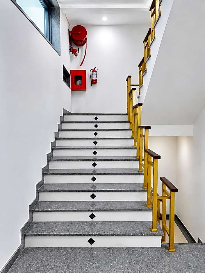Hotel orbit