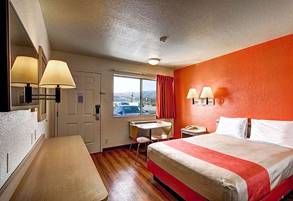 Park Inn by Radisson, Wells