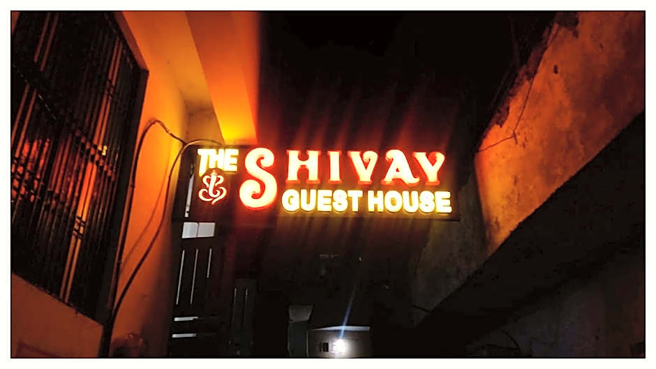 Goroomgo Shivay Guest House Godowlia Varanasi