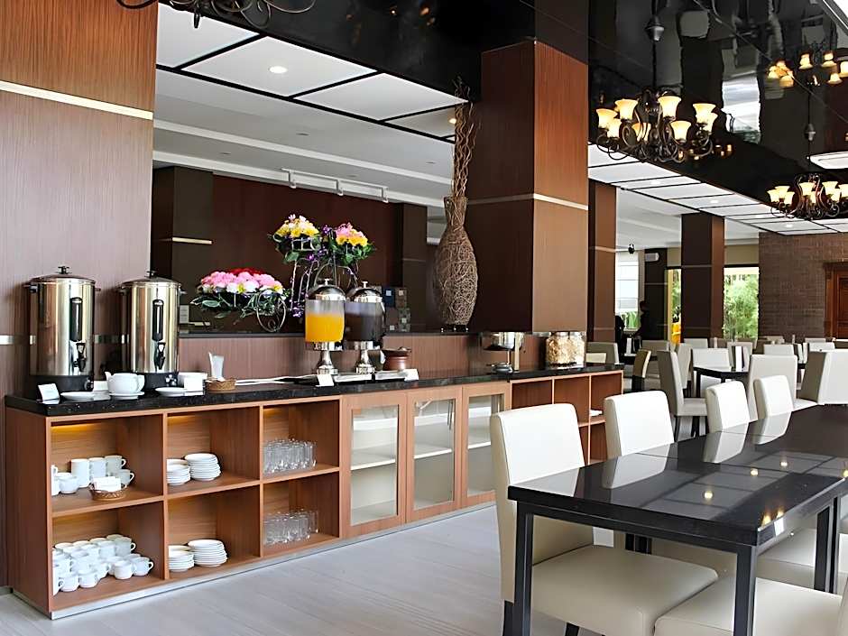 Narita Classic Hotel