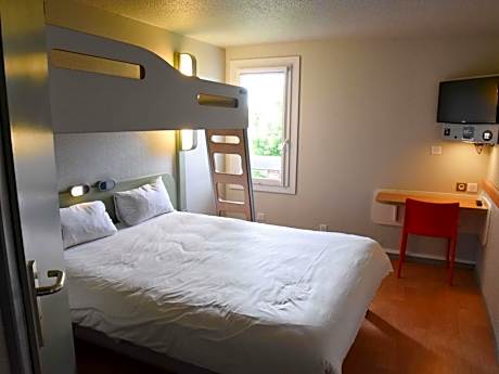 Triple Room with One Double Bed and One Bunk Bed