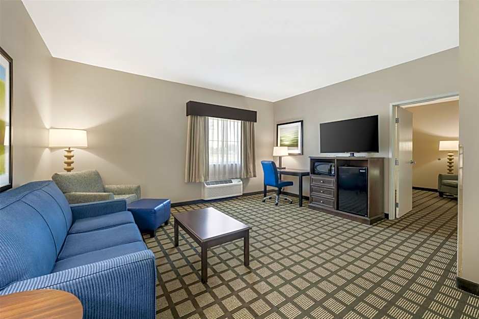 Best Western North Bryant Inn