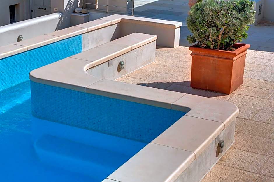 Kouros Art Hotel (Adults Only)