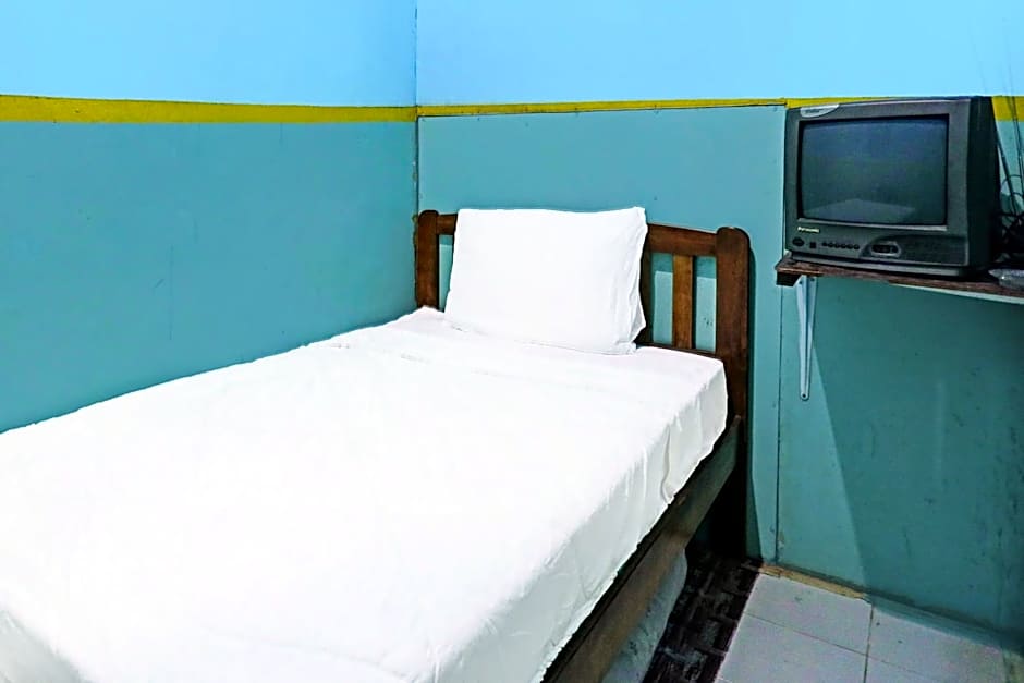Hotel O Homestay Semarang Baru SyariahNearNagoya Hill Shopping Mall