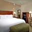 Hampton Inn By Hilton And Suites Salem