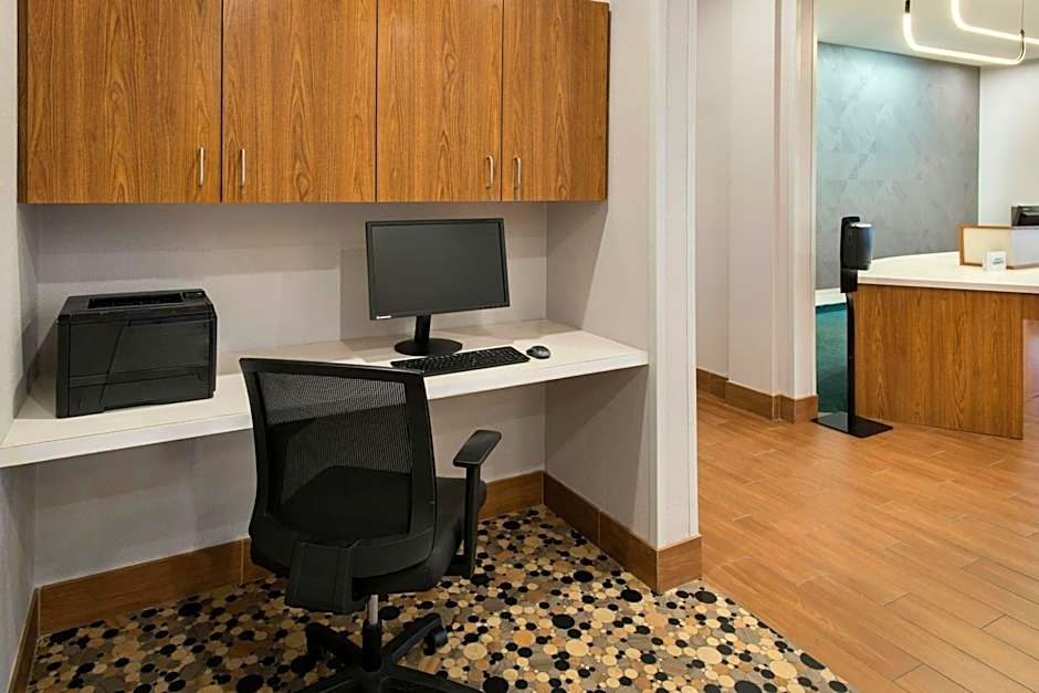 SpringHill Suites by Marriott Buffalo Airport