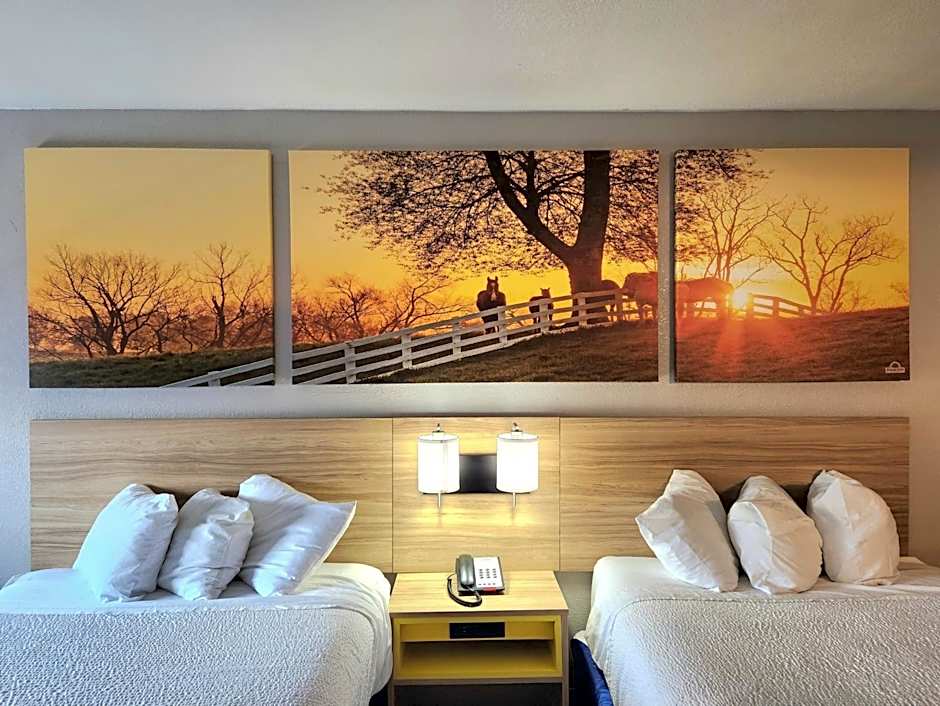 Days Inn by Wyndham Houston