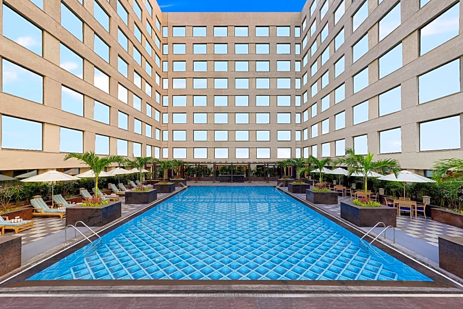 Aurika, Mumbai International Airport