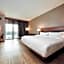 AC Hotel by Marriott Cincinnati at The Banks