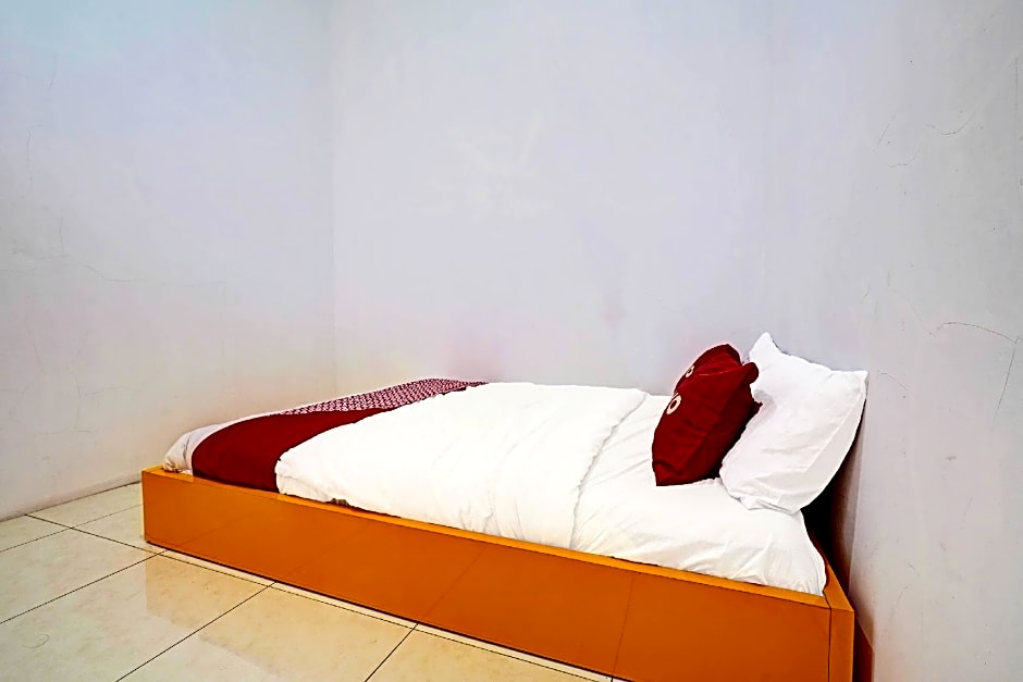 OYO 91329 Guest House Le-banon Syariah