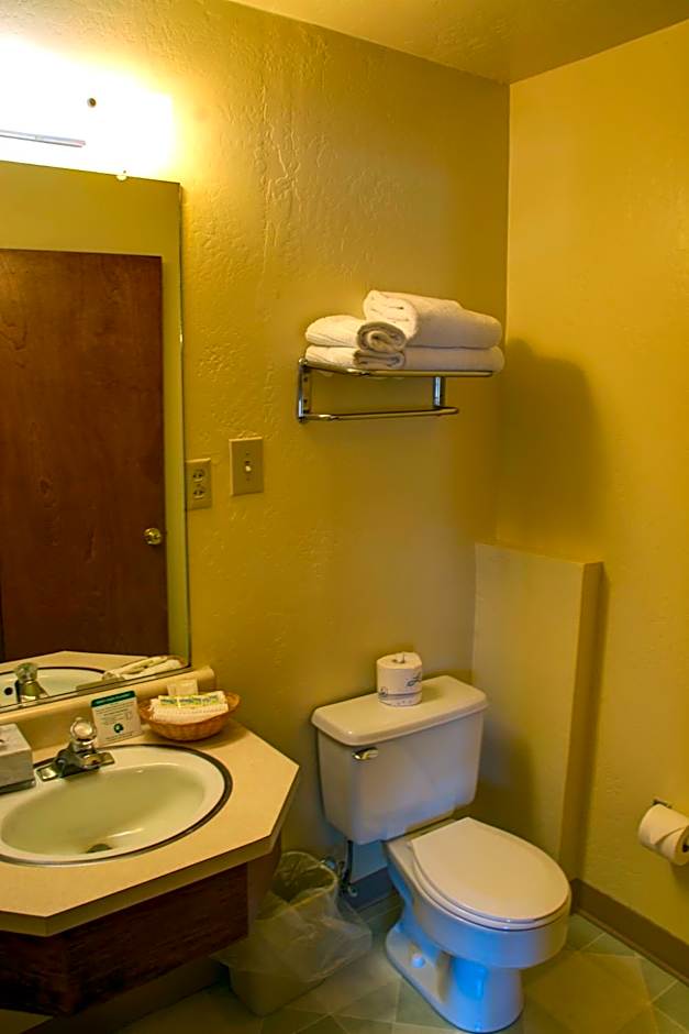 Crescent Beach Motel