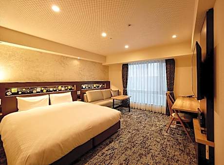 Deluxe Double Room (2 Adults) - Non-Smoking