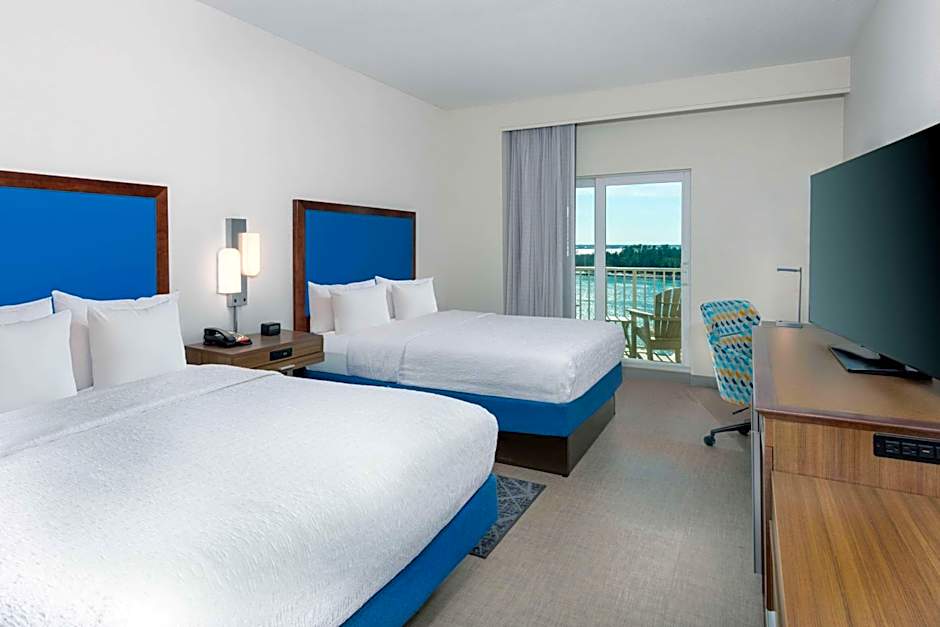 Hampton Inn By Hilton and Suites Clearwater Beach