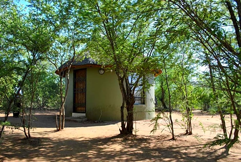 Rhumbini Lodge