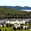 Auberge du Lac-à-l'Eau-Claire