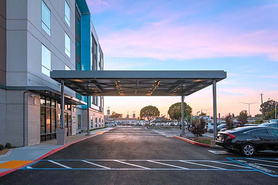 Hyatt Place Newark-Silicon Valley