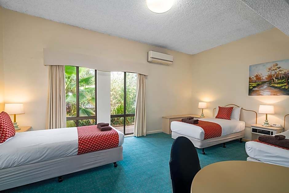 Garden City Motor Inn