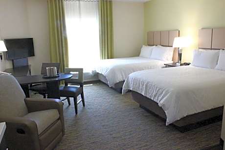 Studio Suite with Two Queen Beds