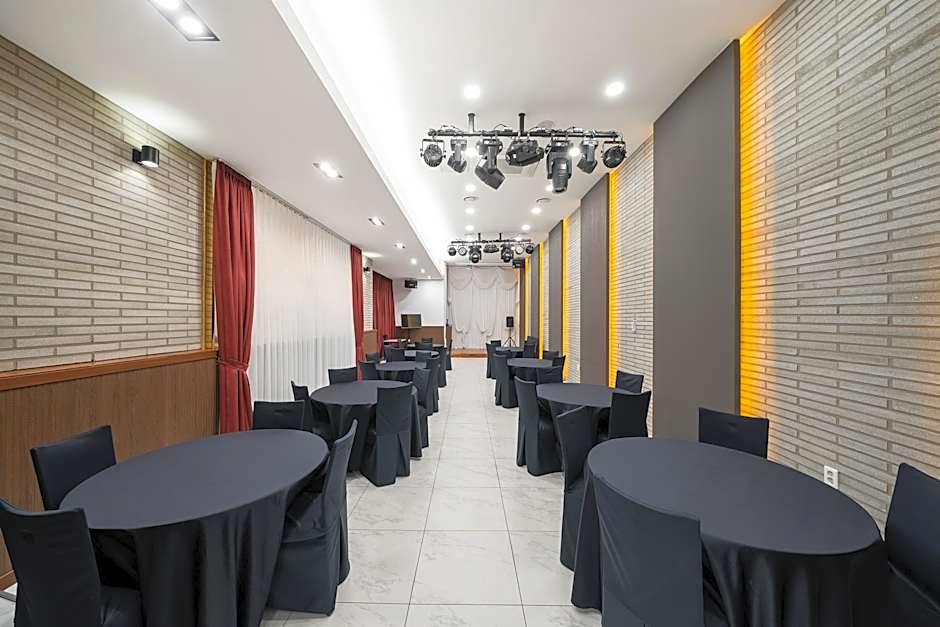 Jeonju Signature Hotel