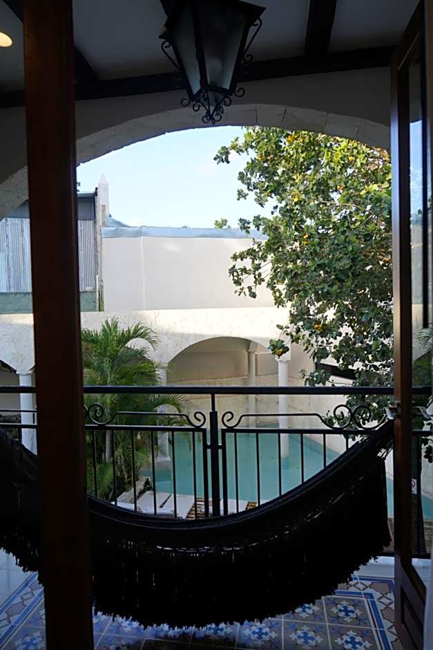 Los Frailes Concept Hotel