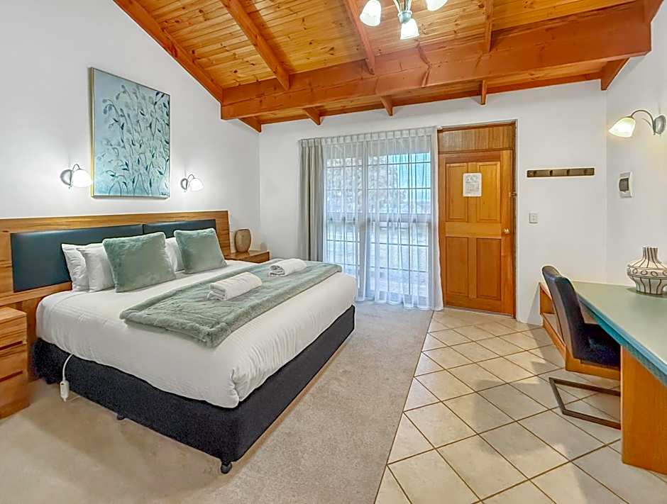 Coonawarra Place Motor Inn