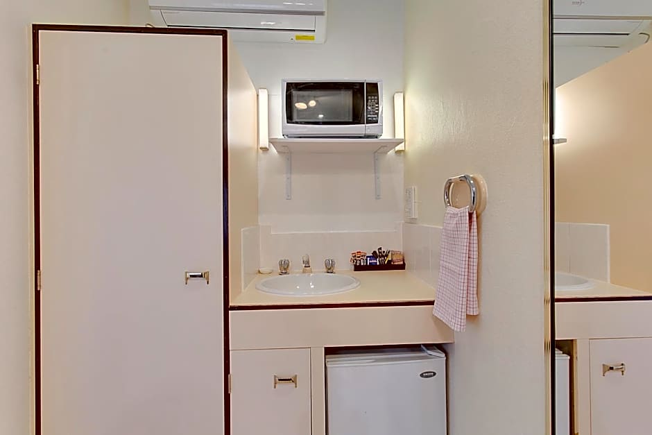 Econo Lodge Savannah Park Tamworth