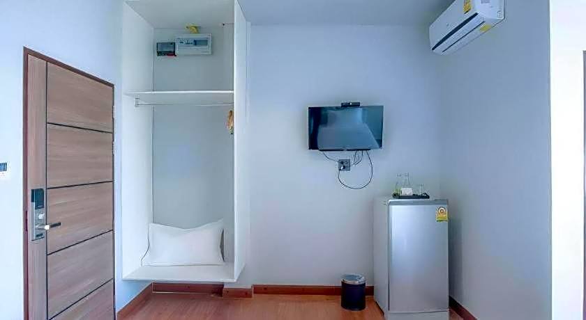 CHANTHABURI CENTER