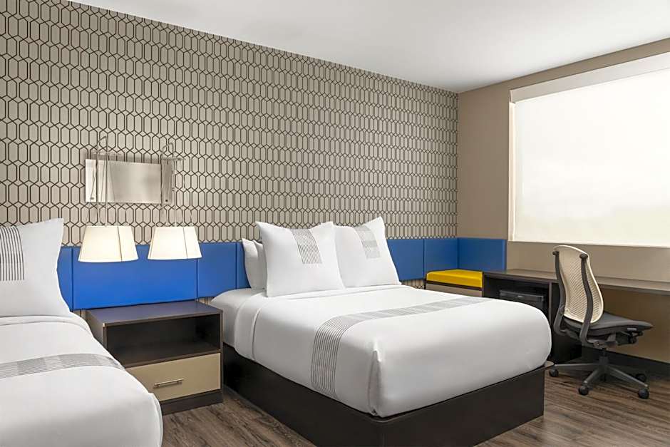 GLo Best Western Dawley Farms In Sioux Falls