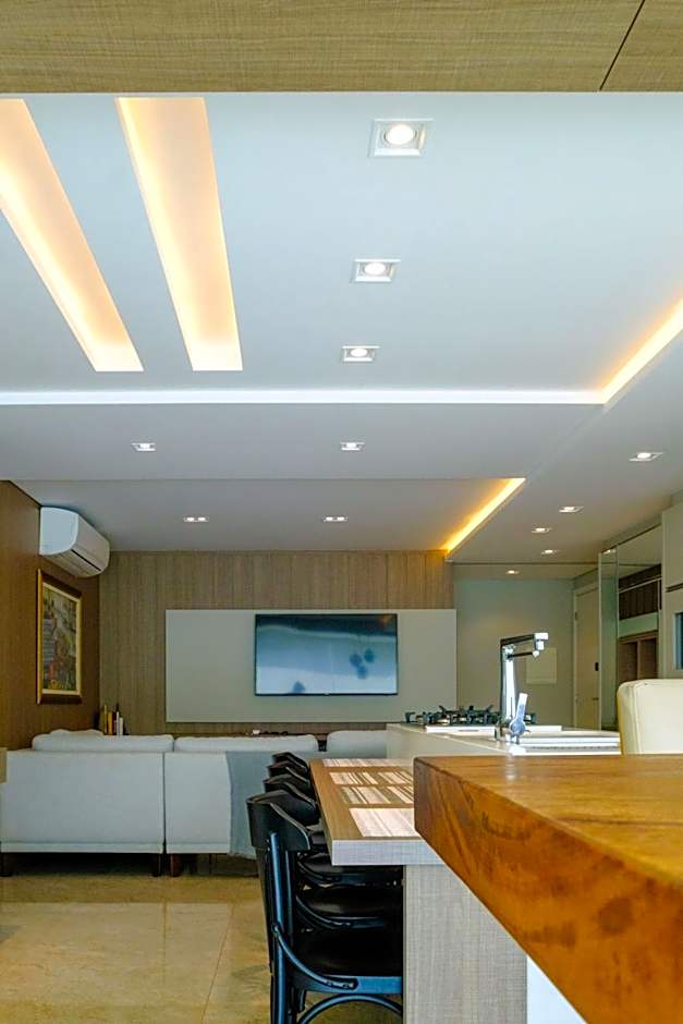 Luxury at the beach!Wi-Fi500Mpbs