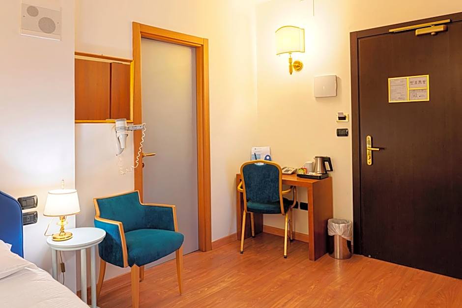Hotel International