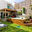 Ro Prime. Stylish & Comfortable With Jacuzzi & A/C