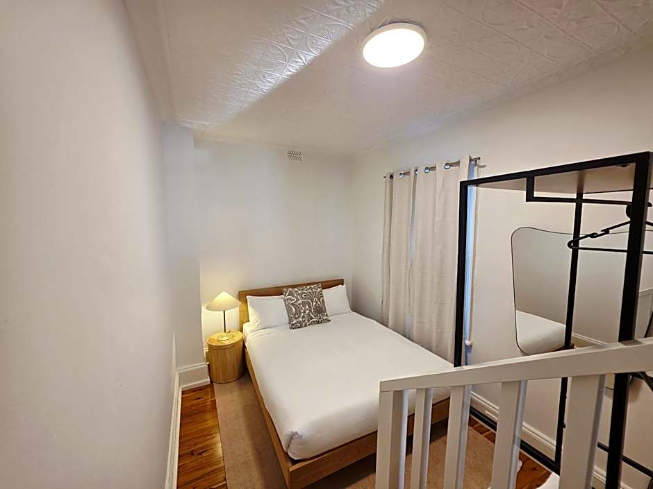 Crown Hotel Surry Hills