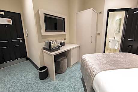 Compact Double Room