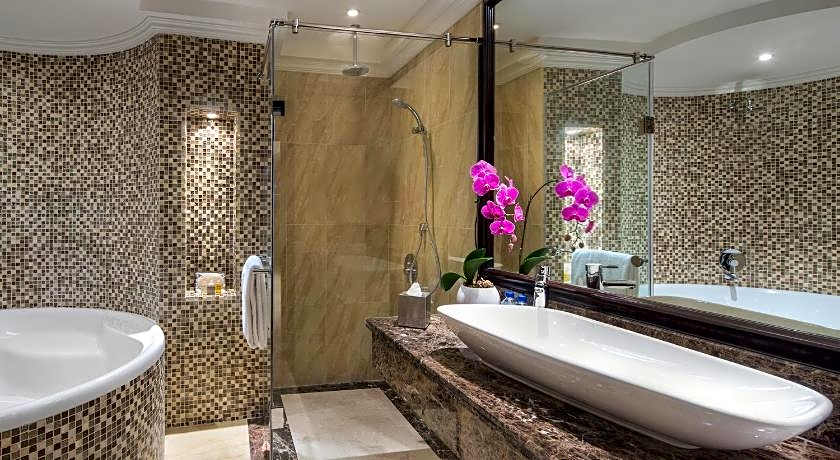 Bahi Ajman Palace Hotel