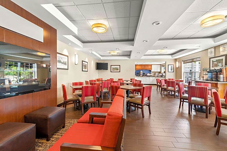 Comfort Inn & Suites North Conway
