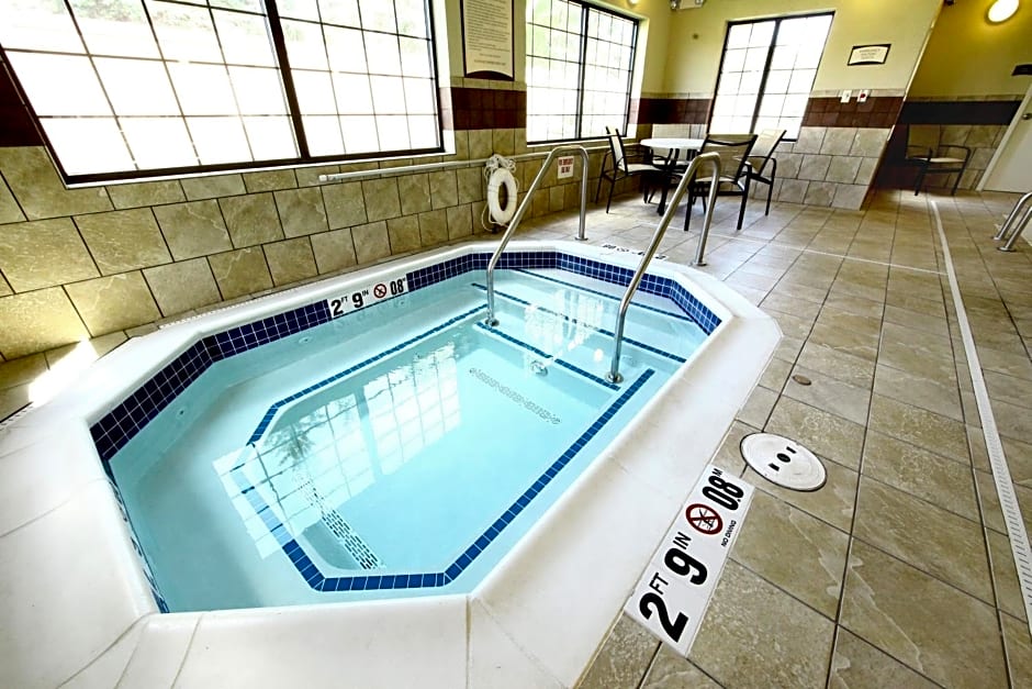 Staybridge Suites Minot, an IHG Hotel