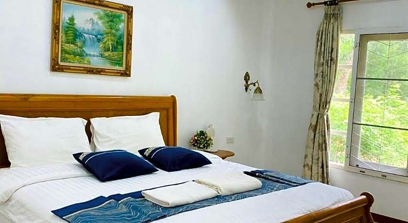Saiyok River House